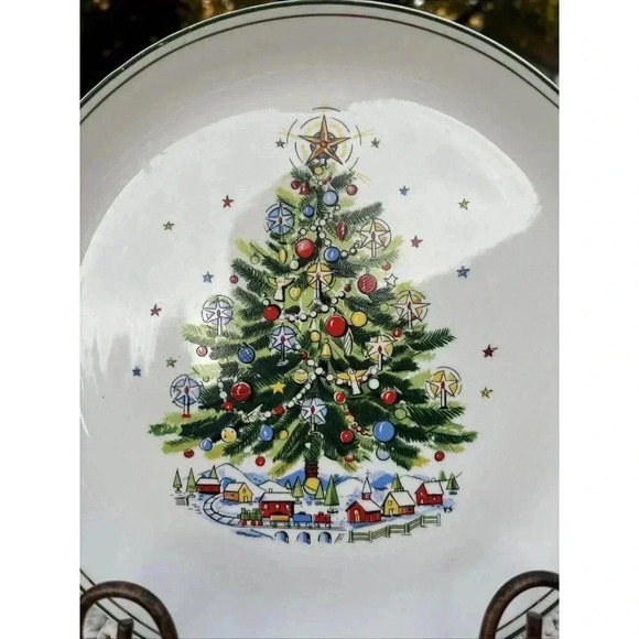 Vintage VIKTOR SCHRECKENGOST Salem Christmas Eve Tree Dinner Plate - Picture 2 of 4